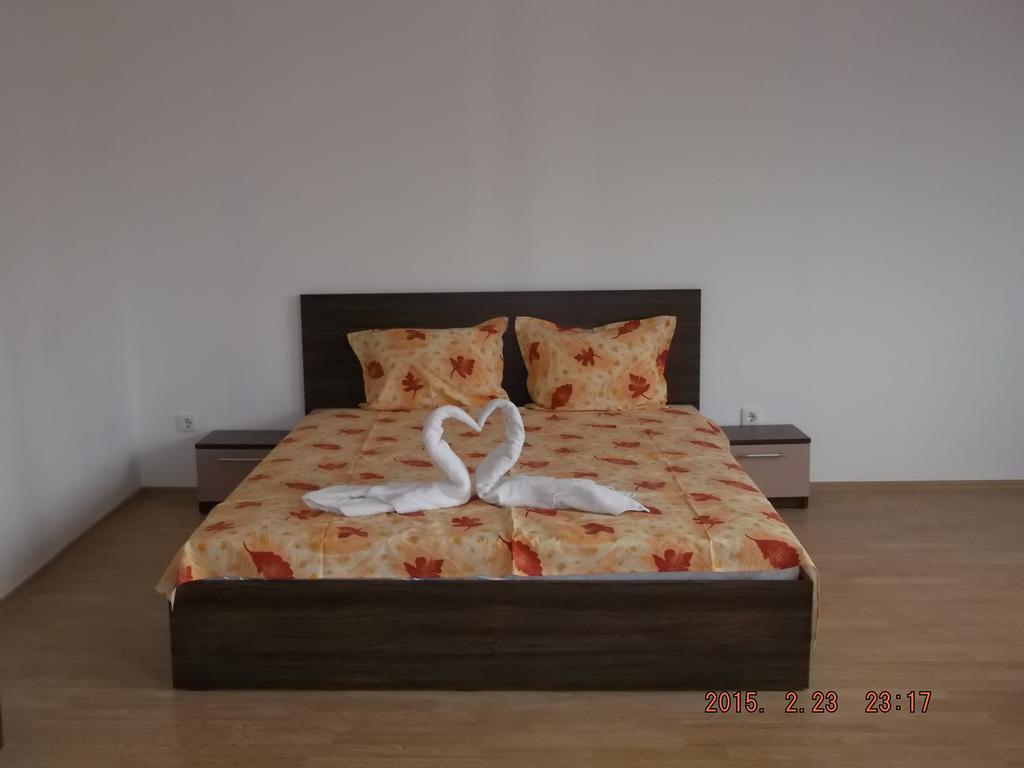 Dima Popova Apartments Tsarevo Bilik gambar