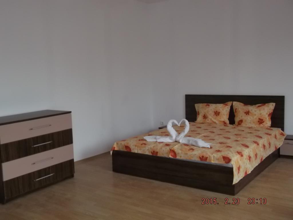 Dima Popova Apartments Tsarevo Bilik gambar